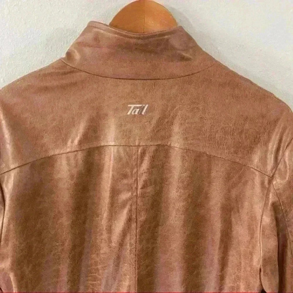 TAIL Activewear faux leather jacket - Picture 5 of 6